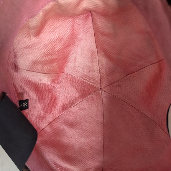 Authentic Gucci hat - Picture 8 of 15